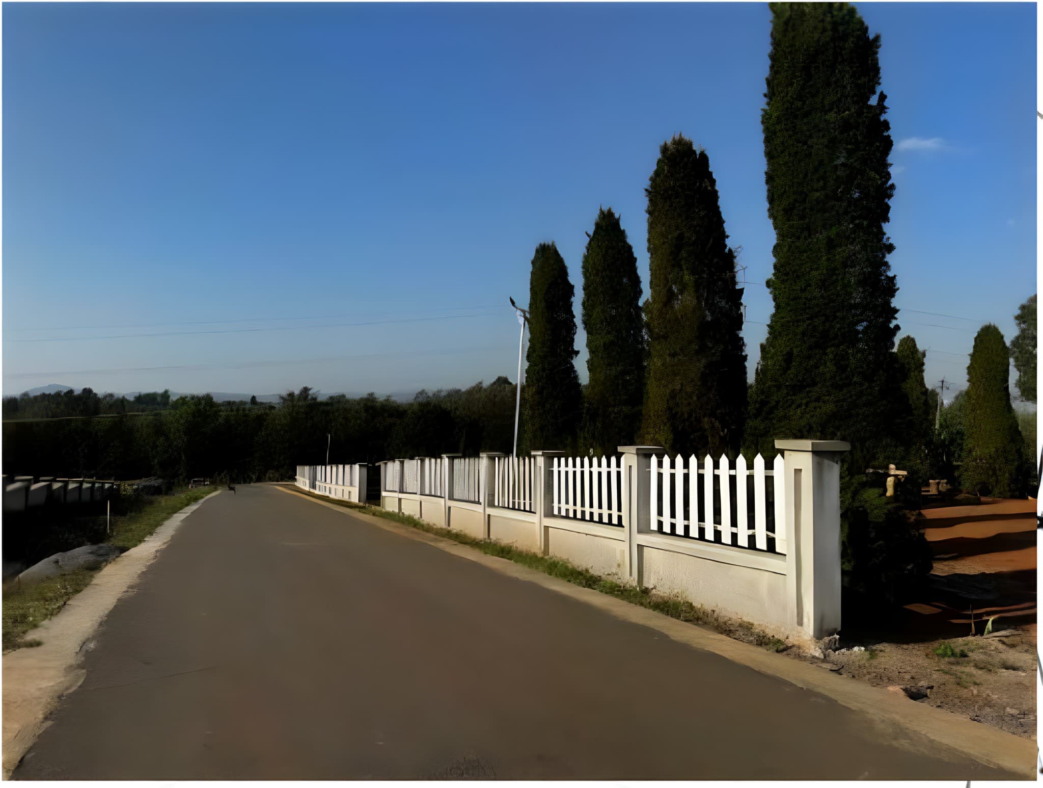 Road leading into the Nyaung Ni housing project